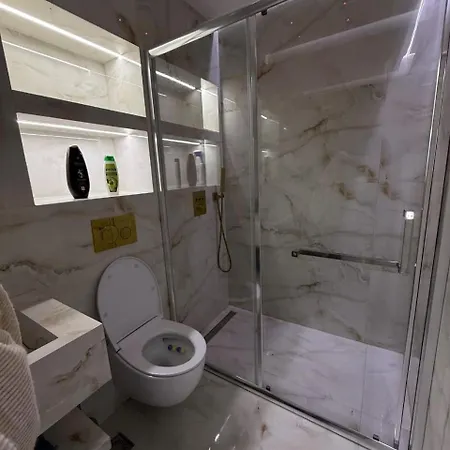 Lejlighed Comfortable Near The Center, Ideal For Couples *